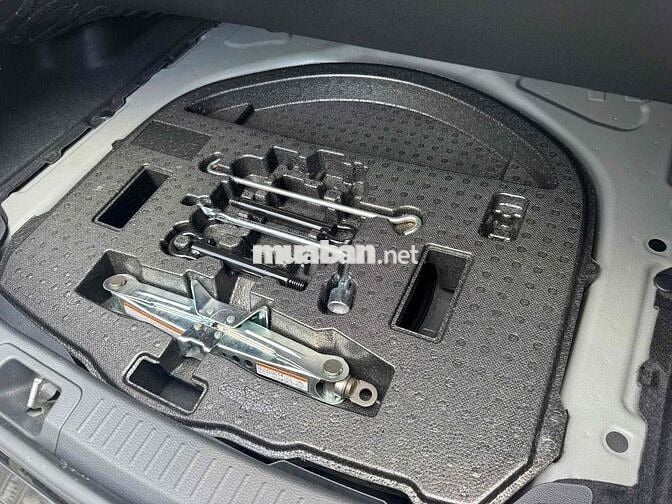 Corolla Altis 1.8V sx 2022 Model 2023. SIÊU LƯỚT