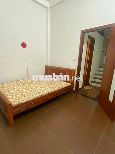 Cho thuê nhà riêng ngõ 176 Trương Định - 40m2 -4 tầng - 3 ngủ