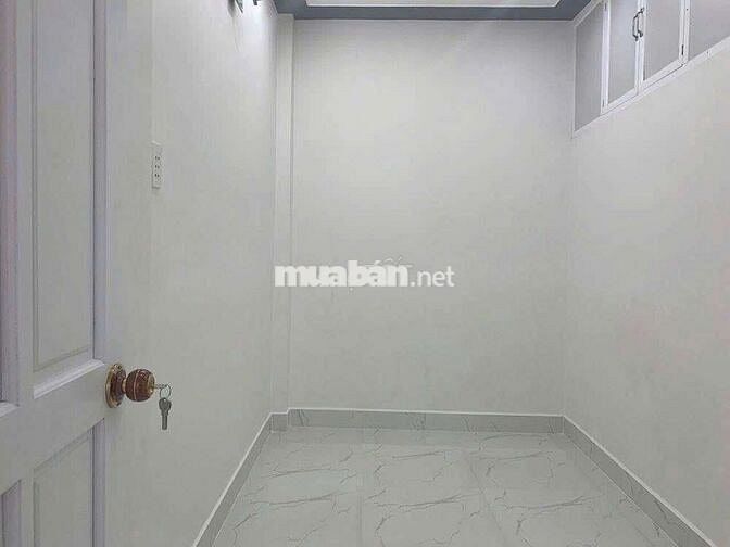 Nguyên căn 54m2 hẻm 102 Lê Văn Thọ