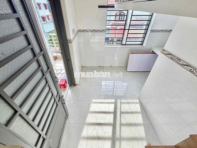 PHÒNG TRỌ GIÁ RẺ - NGAY ĐẠI HỌC CÔNG THƯƠNG - AEON TÂN PHÚ