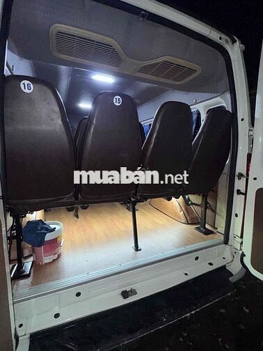 Ford Transit Xe khách Trắng 16 chỗ