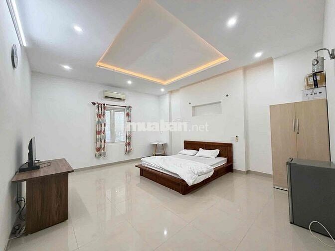 NHÀ 3TẦNG THIẾT KẾ HIỆN ĐẠI,5PN,FULL NỘI THẤT KHU HỒ NGHĨNH