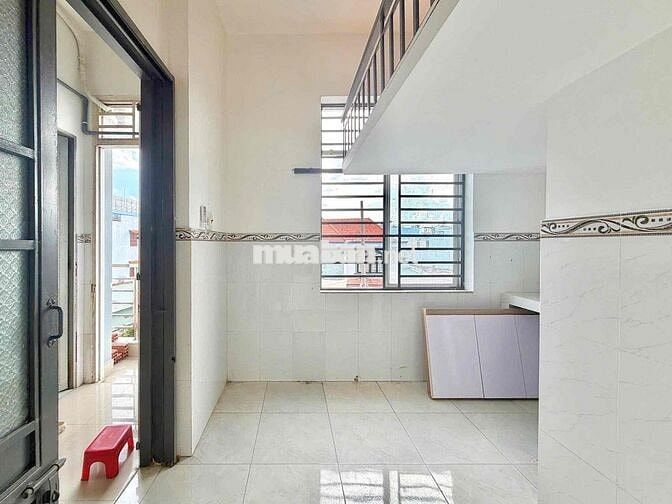 PHÒNG TRỌ GIÁ RẺ - NGAY ĐẠI HỌC CÔNG THƯƠNG - AEON TÂN PHÚ