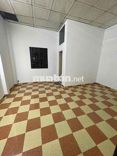 CHO THUÊ NHÀ MT ĐHT 22, 5x20m, 3pn, xe hơi đậu trong nhà, ĐHT, Q12
