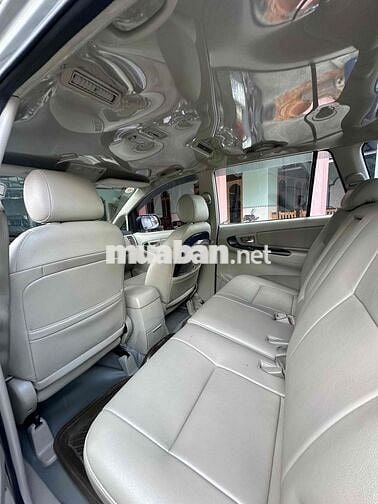 Toyota Innova E 2015 Số sàn Bạc
