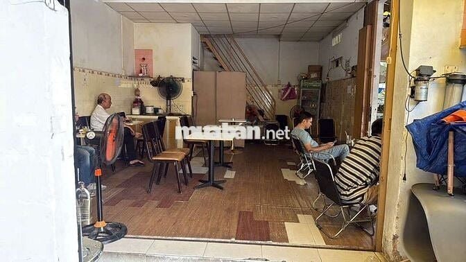 Cần tuyển nhân viên quán cafe Q6 Hậu Giang 