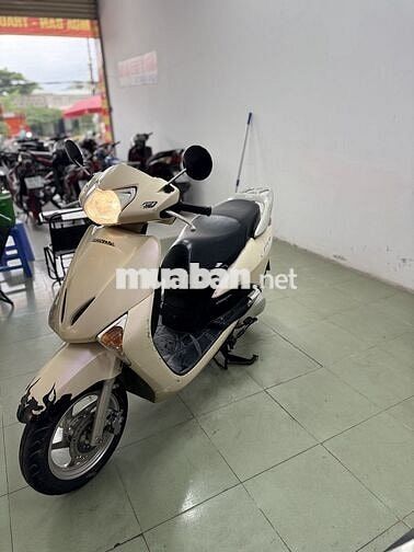 Honda Lead 110 Fi, rin êm ru , lợi xăng ,1 chủ đi 