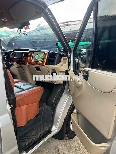 Ford Transit 2016 3 chỗ Bạc 940kg