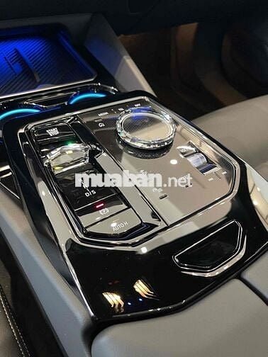 BMW 530i M Sport 2026 Mới Trắng