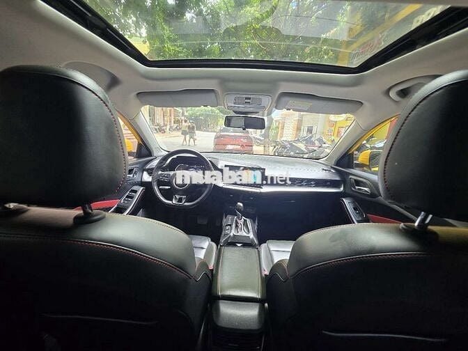 MG MG5 Luxury 2022 Vàng