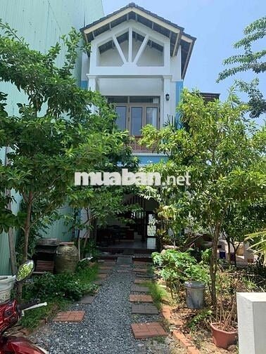 Cho thuê nhà sân vườn  Góc  2 Mặt Tiền  Đường Tiện ở và Kinh Doanh