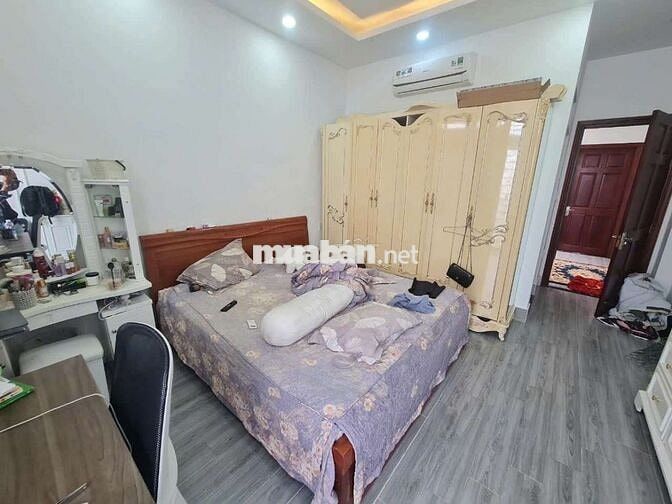 ĐỊNH CƯ GẤP-BÁN NHÀ 4×20-4TẦNG- MẶT TIỀN ĐƯỜNG ĐỘC LẬP QUẬN TÂN PHÚ