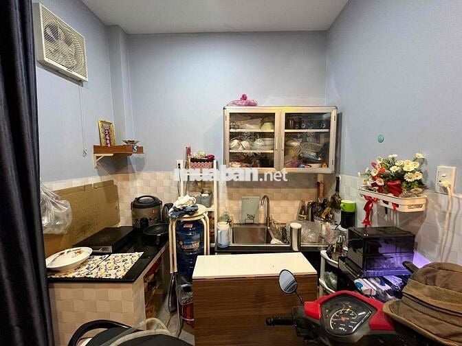 Cho Thuê nhà P14 Q8. phù hợp gd ở lâu dài