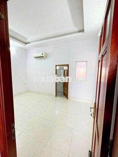 Cho thuê phòng 18–25m², máy lạnh, giờ tự do, Bình Trị Đông