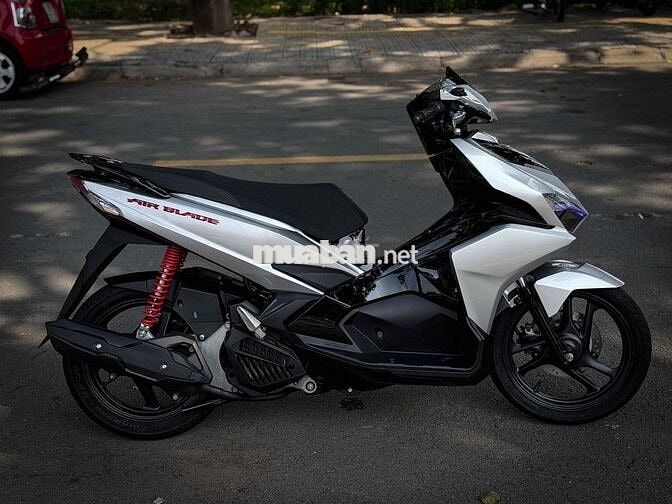 Air Blade 2018 Bạc Poscher Smakey dọn new
