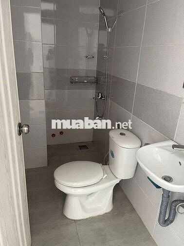 Cần Cho thuề mhà PĐHT gần  chợ cây sộp .DT 4 x14 .1 trệt 1 lửng 1 Lầu