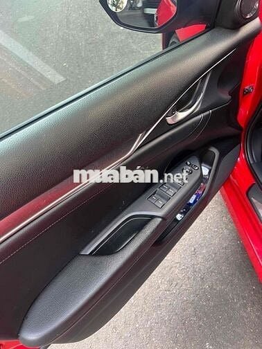 Honda Civic L 1.5 Turbo 2018 Đỏ Thái Lan