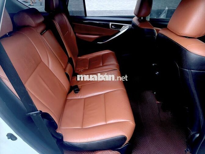 Bán rẻ Toyota Innova G Model 2019 1 chủ mua mới