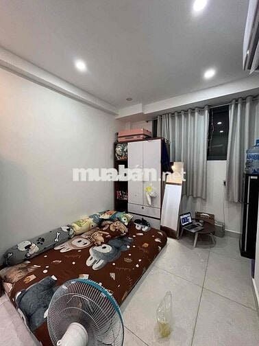 Pass phòng đầu T8 trống ( có hỗ trợ cọc cho khách nhanh gọn)