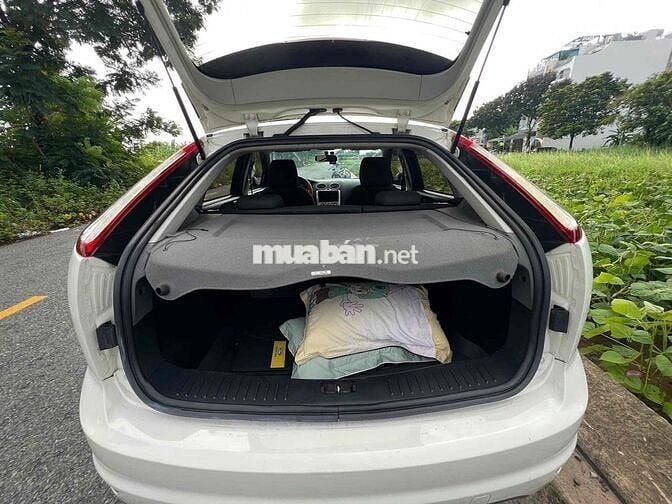 Ford Focus Hatchback 2012 Trắng