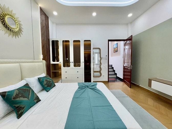 Nhà 3 lầu DT:4x18m đẹp CAO CẤP hẻm 8m Phan Huy Ích, P12, Q.Gò Vấp.
