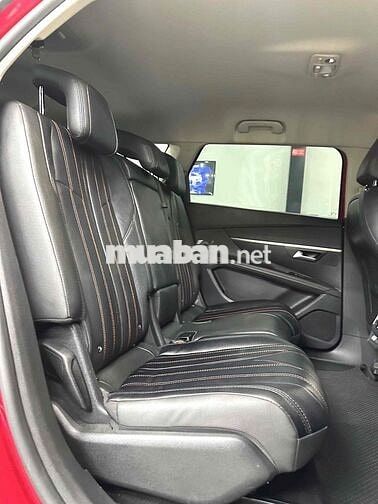 Peugeot 5008 2020