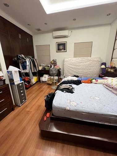 Bán nhà 5 tầng ngõ 10 Nguyên Văn Huyên Nghĩa Đô Cầu Giấy 20 tỷ. Vỉa hè