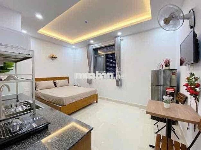 STUDIO CỬA SỔ TO ĐẦY ĐỦ TIỆN NGHI
