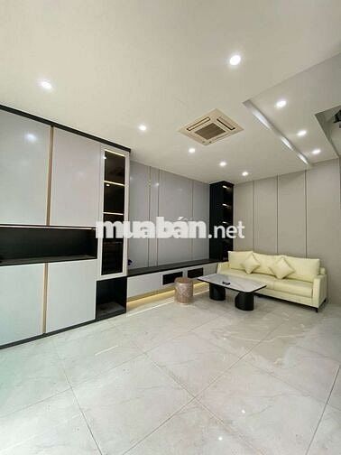 BÁN NHÀ HOÀNG MAI, Ô TÔ VÀO NHÀ 4 TẦNG - loanh quanh 9 tỷ