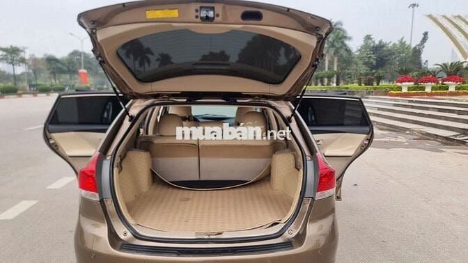 Bán xe Toyota Venza 2.7-2009 bản tc đại chất