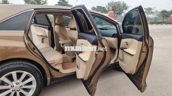 Bán xe Toyota Venza 2.7-2009 bản tc đại chất