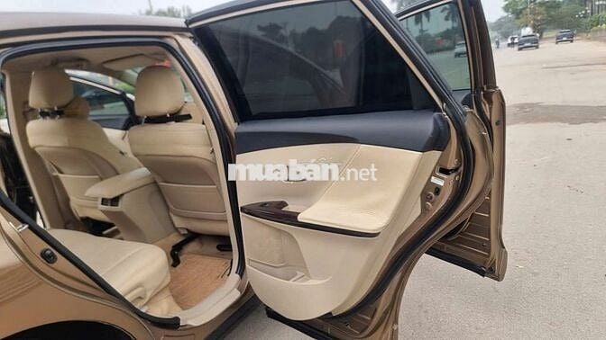 Bán xe Toyota Venza 2.7-2009 bản tc đại chất