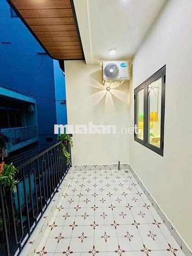 🎇SIÊU PHẨM 2 TẦNG -  3 PN -  QUẬN 11 - CÓ PHÒNG DƯỚI TRỆT CHO NGƯỜI LỚ