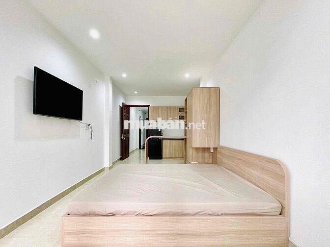 CHO THUÊ CĂN HỘ STUDIO BAN CÔNG TẠI TRUNG TÂM Q1