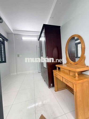 cho thuê nhà mới tinh sạch sẽ 1/ bình thành góc 2 mt hẻm sạch sẽ ở nga