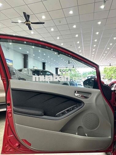 Kia K3 1.6AT 2015