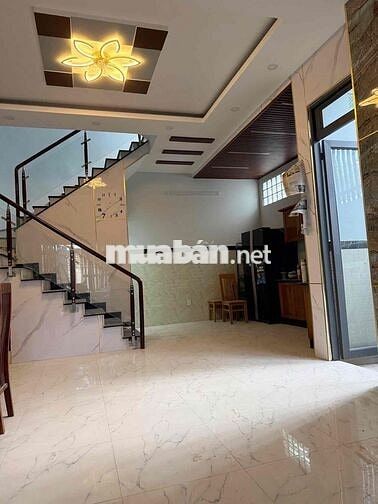 cho thuê nhà mới tinh sạch sẽ 1/ bình thành góc 2 mt hẻm sạch sẽ ở nga