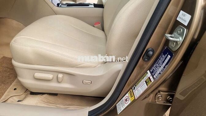 Bán xe Toyota Venza 2.7-2009 bản tc đại chất