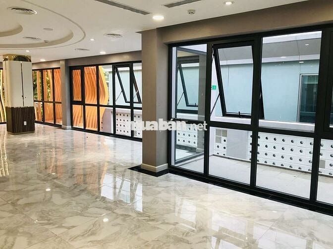 Siêu Hiếm Mặt Phố Nguyễn Du Q1 366m2 4 Tầng 449 Tỷ  Mặt Tiền 12m 400tr