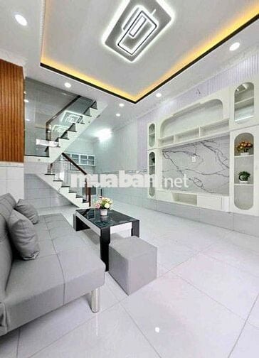 🔥 🔥 🔥nhà xây mới 1 lầu gần quận 7 gần chợ với trường học 🔥 🔥 🔥