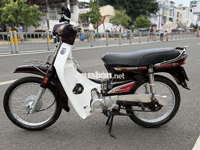 Dream dọn mới Máy móc êm ru full chức năng đẹp 98%