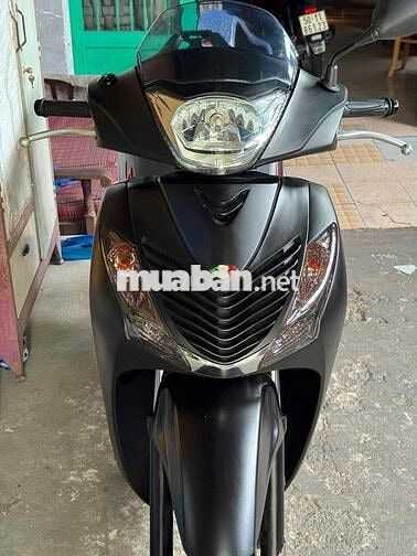 Sh150/2012 lên áo Ý chính chủ biển sài gòn