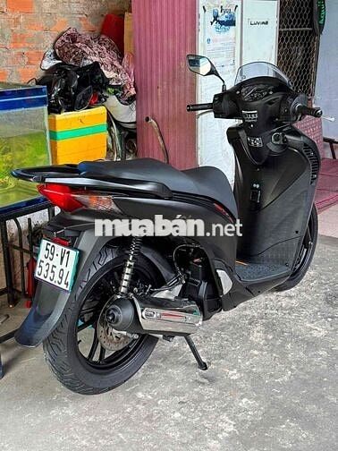 Sh150/2012 lên áo Ý chính chủ biển sài gòn