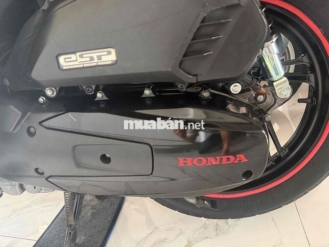 Honda SH 2017 Trắng 150cc. đi 20112 km