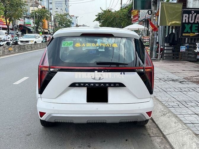 Hyundai Stargazer 2025 số tự động màu trắng
