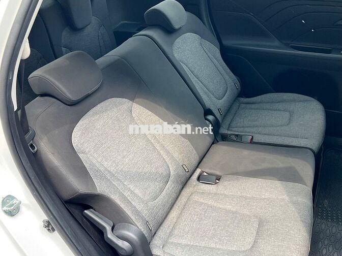 Hyundai Stargazer 2025 số tự động màu trắng