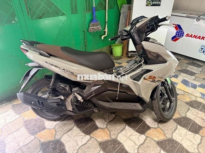 Honda Air Blade 150 Xám