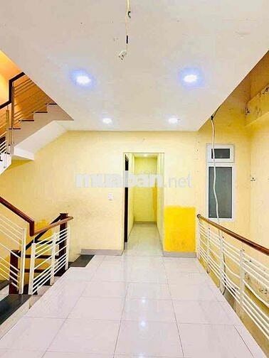 Cho thuê nhà 4 tầng Mặt tiền Thích Quảng Đức VCN PHƯỚC HẢI