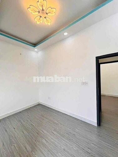 🔥🔥🔥nhà bán 1 lầu mặt tiền hẻm gần Phú Mỹ hưng quận 7🔥🔥🔥