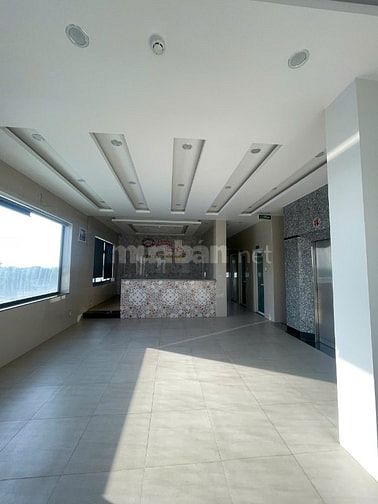 Mặt tiền tiện kinh doanh mở Văn Phòng, Ngân Hàng, Showroom